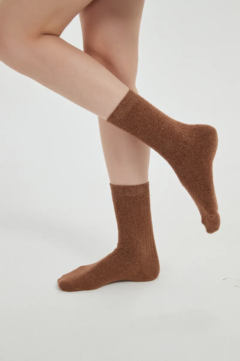 Chaussettes tricotées à rayures en demi-laine pour femme