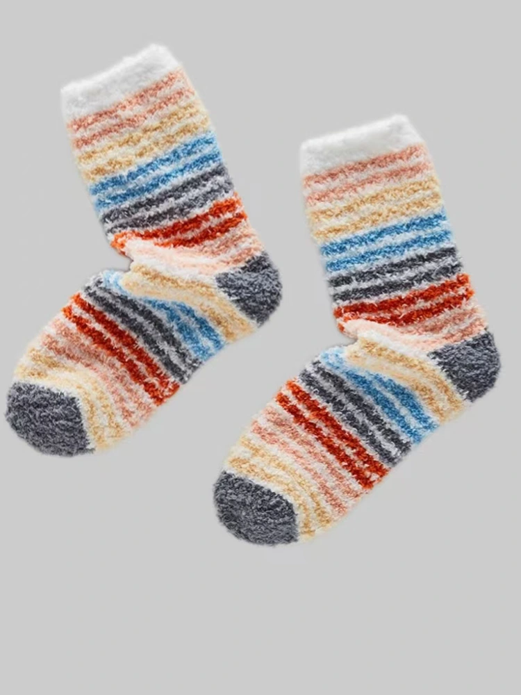 Chaussettes tricotées pour femmes